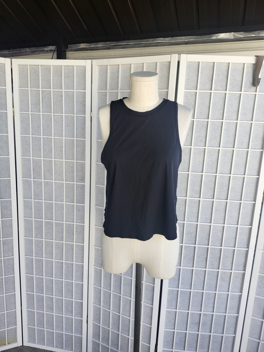 Lululemon Women’s Black  Sleeveless Tank Top